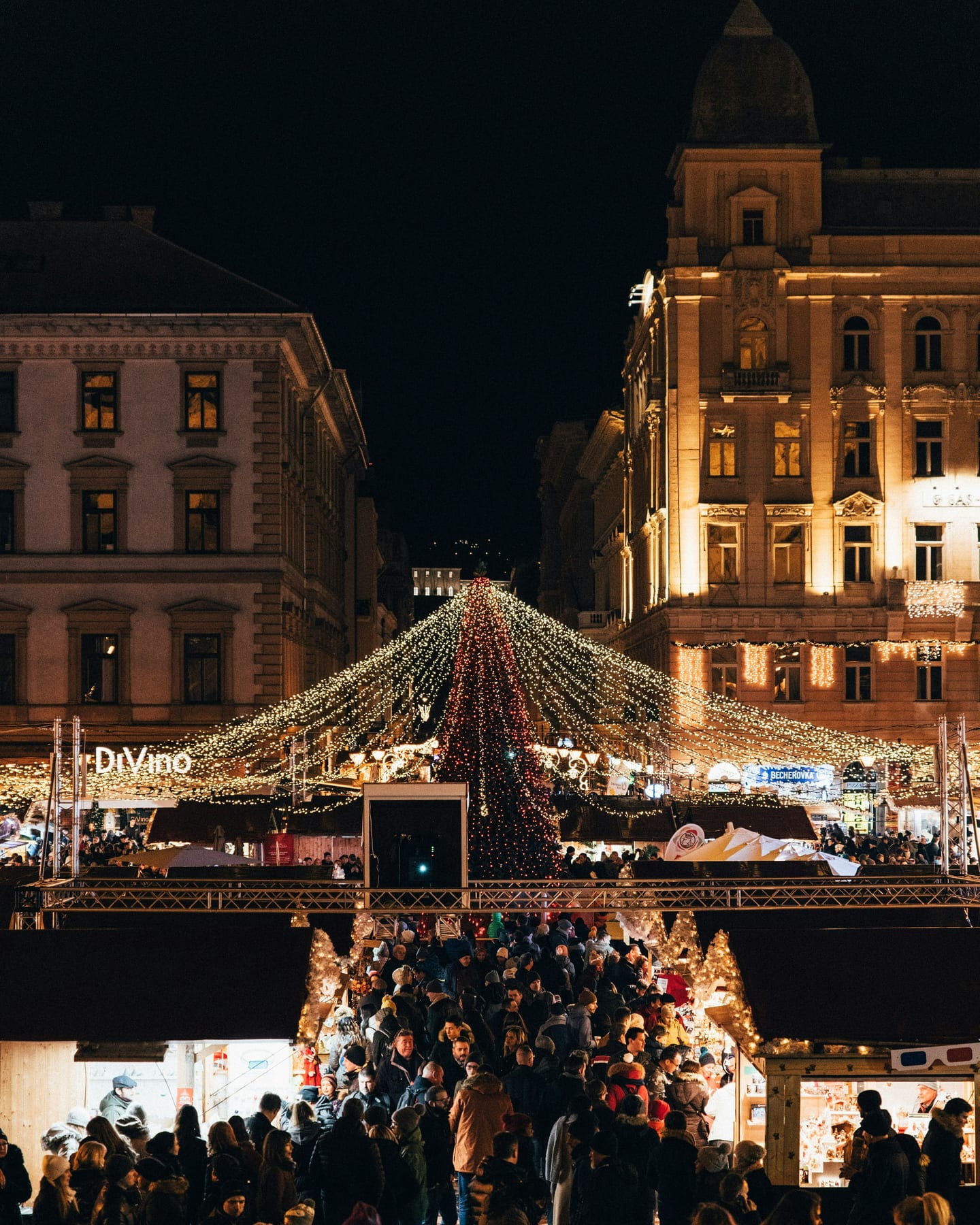 ADVENT BUDIMPEŠTA